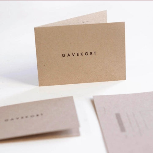 Gavekort │ til et grønt hjem - LEERBAEK - grønne planter - indretning - plantevæg - indretning med planter - planteophæng
